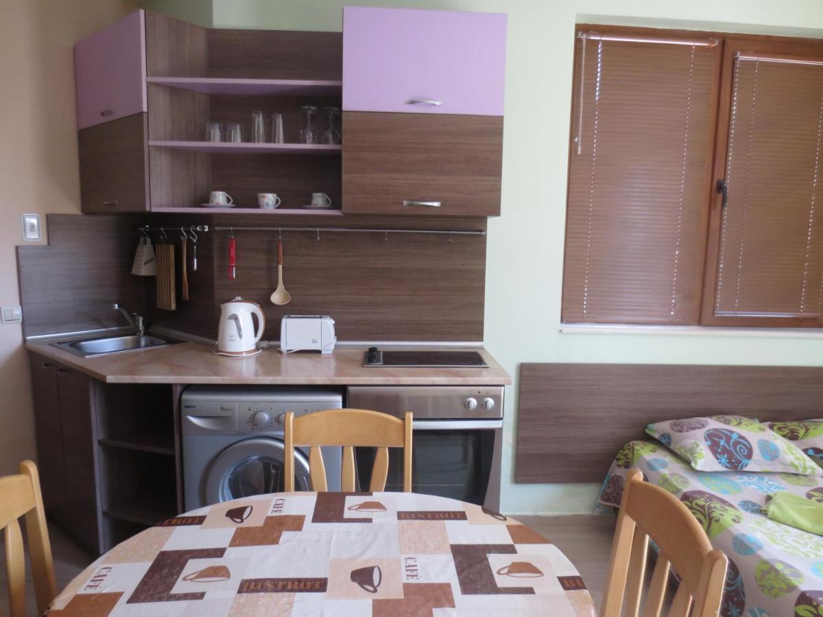 Fantasy Apartments Saint Constantine And Helena Resort Saints Constantine and Helena Ngoại thất bức ảnh