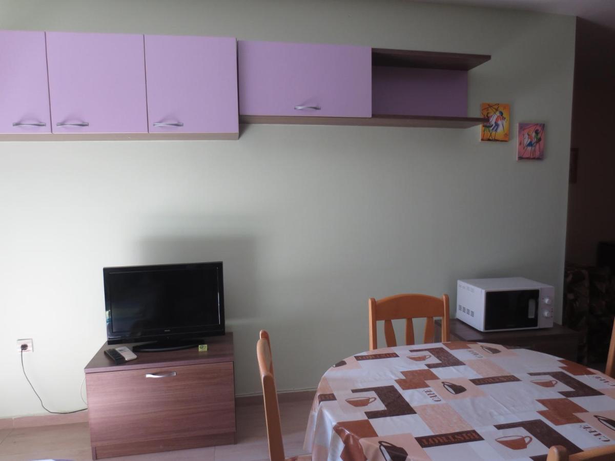 Fantasy Apartments Saint Constantine And Helena Resort Saints Constantine and Helena Ngoại thất bức ảnh
