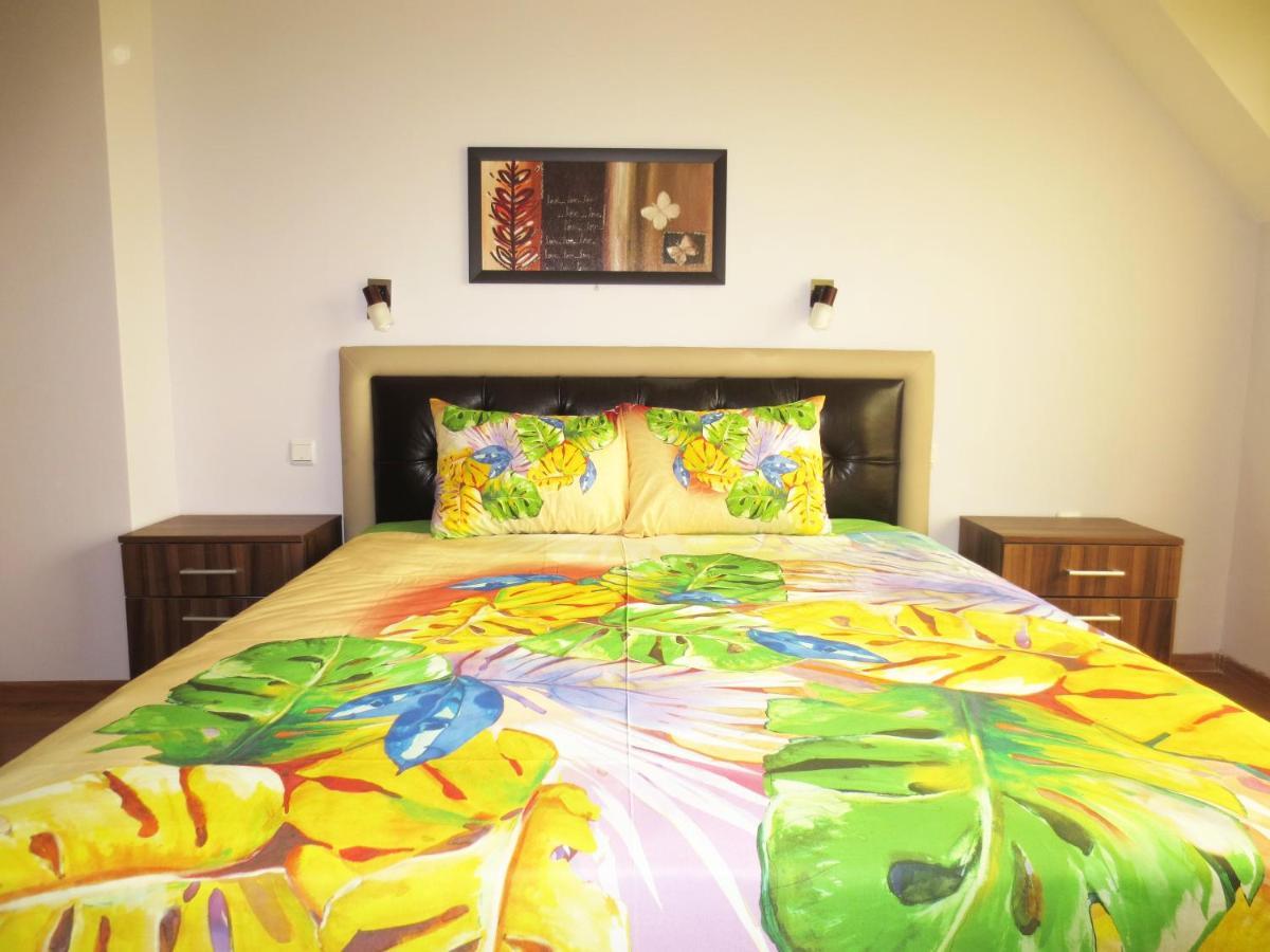 Fantasy Apartments Saint Constantine And Helena Resort Saints Constantine and Helena Ngoại thất bức ảnh