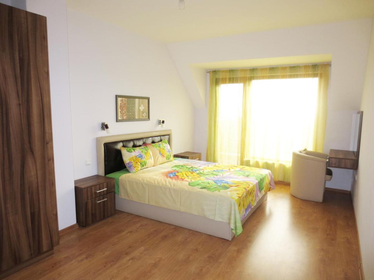 Fantasy Apartments Saint Constantine And Helena Resort Saints Constantine and Helena Ngoại thất bức ảnh
