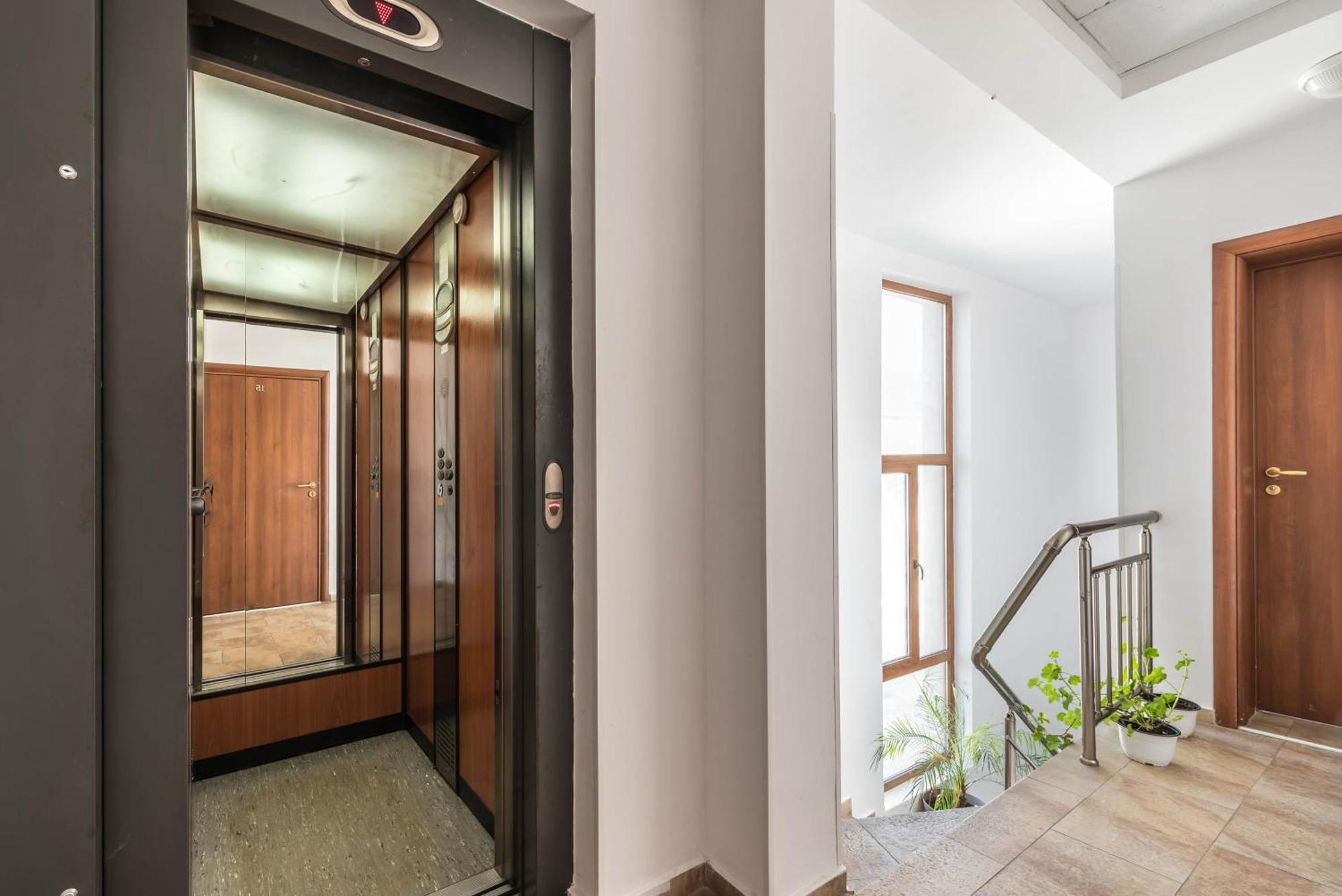 Fantasy Apartments Saint Constantine And Helena Resort Saints Constantine and Helena Ngoại thất bức ảnh